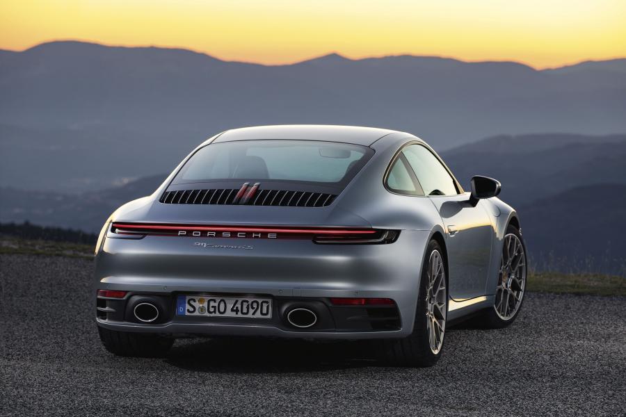  Porsche 911 Carrera 4S (992) 2019 года  (WW) (фото 27 из 60)
